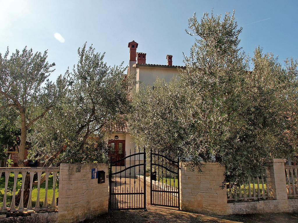Apartments Nera Фажана Екстер'єр фото